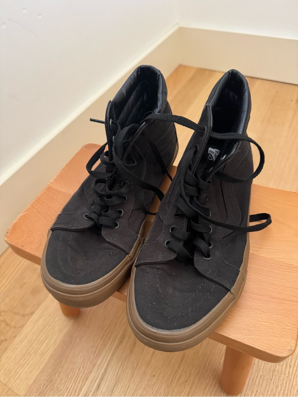Vans Men's Black Sk8-Hi Canvas Sneakers with Gum Sole